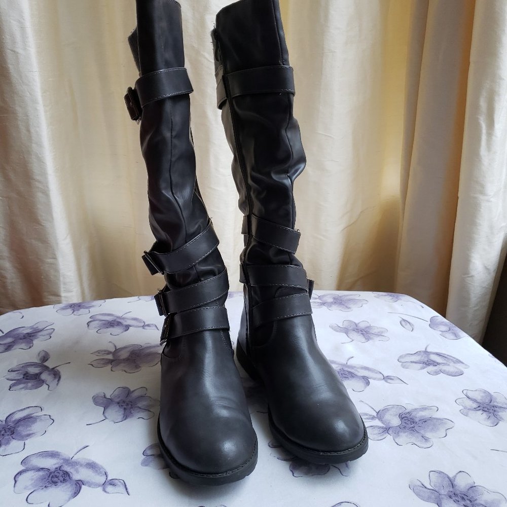 Generation Y Women's Mid-Calf Flat Boots Size 7